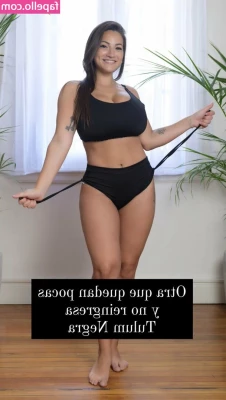 Agustina Guz [ agustina-guz ] - Pictures I d send if we were dating