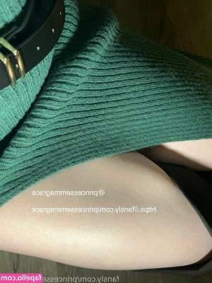 Emma Grace Murabito [ emma-grace-murabito ] - My birthday is in 5 days you guys  You can tip me  My Amazon wishlist