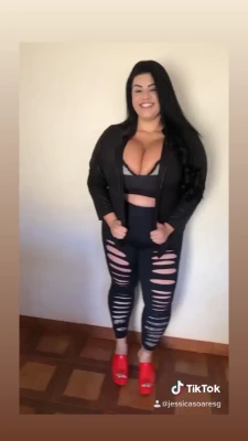 Jessica Soares [ jessica-soares ] - @yelahiag & @evvacast did a Really good Job walking around the