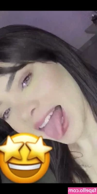 Jessica Soares [ jessica-soares ] - Anyone love feet