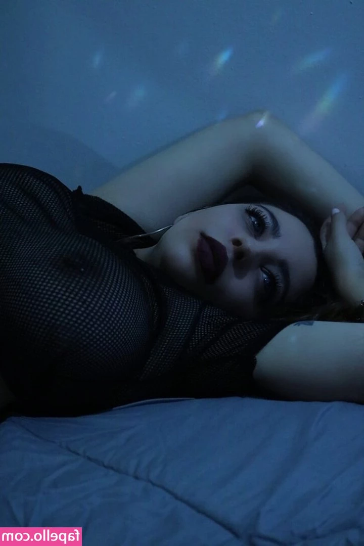 genesis18 - Happy Humpday Baby  Cum Spank Me