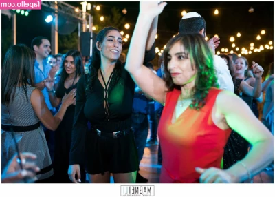 Tal Halika [ tal-halika ] - I miss dancing  Would you come see me