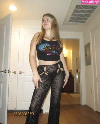 Emily V [ emily-v ] - Stream started at 06/07/2020 09:52 pm