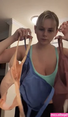 Emily V [ emily-v ] - Might of noticed I haven t been to active the past few months  Well