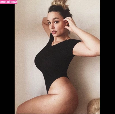Acronopia - Now the skinny big asses are your favorites     AVAILABLE FOR VC