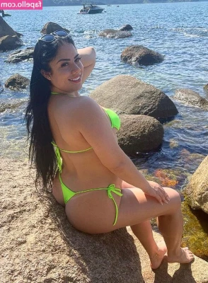 Ana Paula [ ana-paula-1 ] - Lift it up & rail me 💦