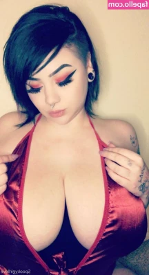 SpookyGirlLove - Stepped out to get ppl booked on my podcast  I have them booked