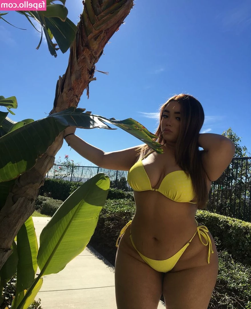 Jenessa - Let s see what you re packing