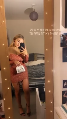 Chloe Ilsley [ chloe-ilsley ] - I want to see you cum to my pictures and videos  lt 3