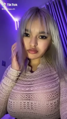 Karina Grinberryall [ karina-grinberryall ] - Sessions available, DM for info