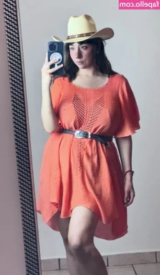 Josahandry Lia [ josahandry-lia ] - Do you want to see my full tan? 😏😏 I really want you to see me