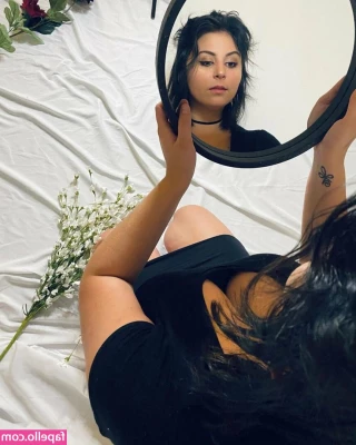 Caroline Casbon [ caroline-casbon ] - Fuck, marry or Creampie?