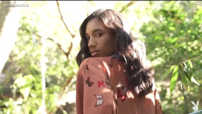  [ brookliyn-wren ] - Titties were too bouncy not to show you 💞