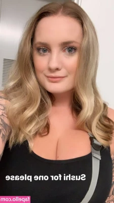 itssbriibitchh - Follow me baby...you wont regret 🔥