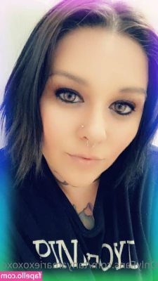tanyamariex - Best thing on having big boobs