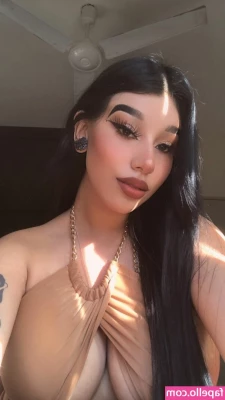 Fernanda V [ fernanda-v ] - Good morning! I’ll be doing a photoshoot today with Trapwoods and