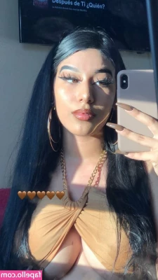 Fernanda V [ fernanda-v ] - Or is it this way you want to fuck me