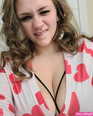 Ivory Ray [ ivory-ray ] - Stay tuned. I have a sexyyyy video coming for you tonight