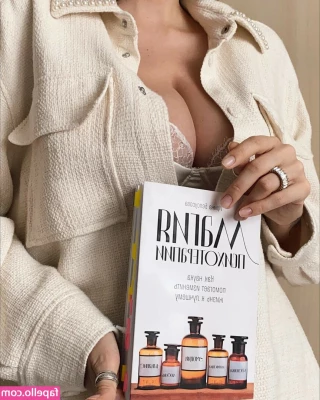Daria Perel [ daria-perel ] - Primer video sexual con una chica  espero que lo disfruten  En estos