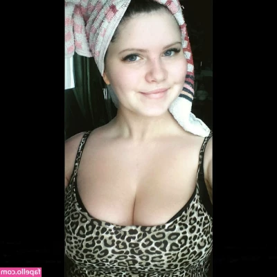 Anna Bernadi [ anna-bernadi ] - PSA   LIVE SHOW GIVEAWAY   I will be LIVE October 11th at 6pm PSTMake