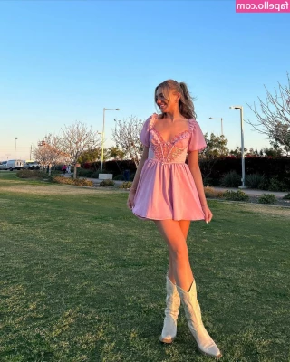 Brynn Rumfallo [ brynn-rumfallo ] - My Pussy Owns You... You can't stop thinking about Her. The power She