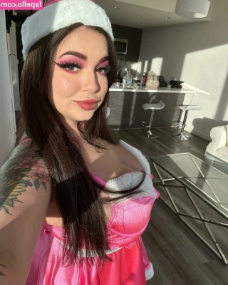 drearoseee - view from below as i big a blow job then get fucked from behind !!