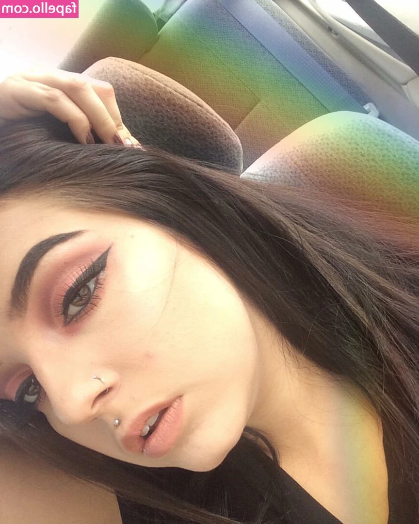 drearoseee - I ll be sending goodies out and replying to messages all day today