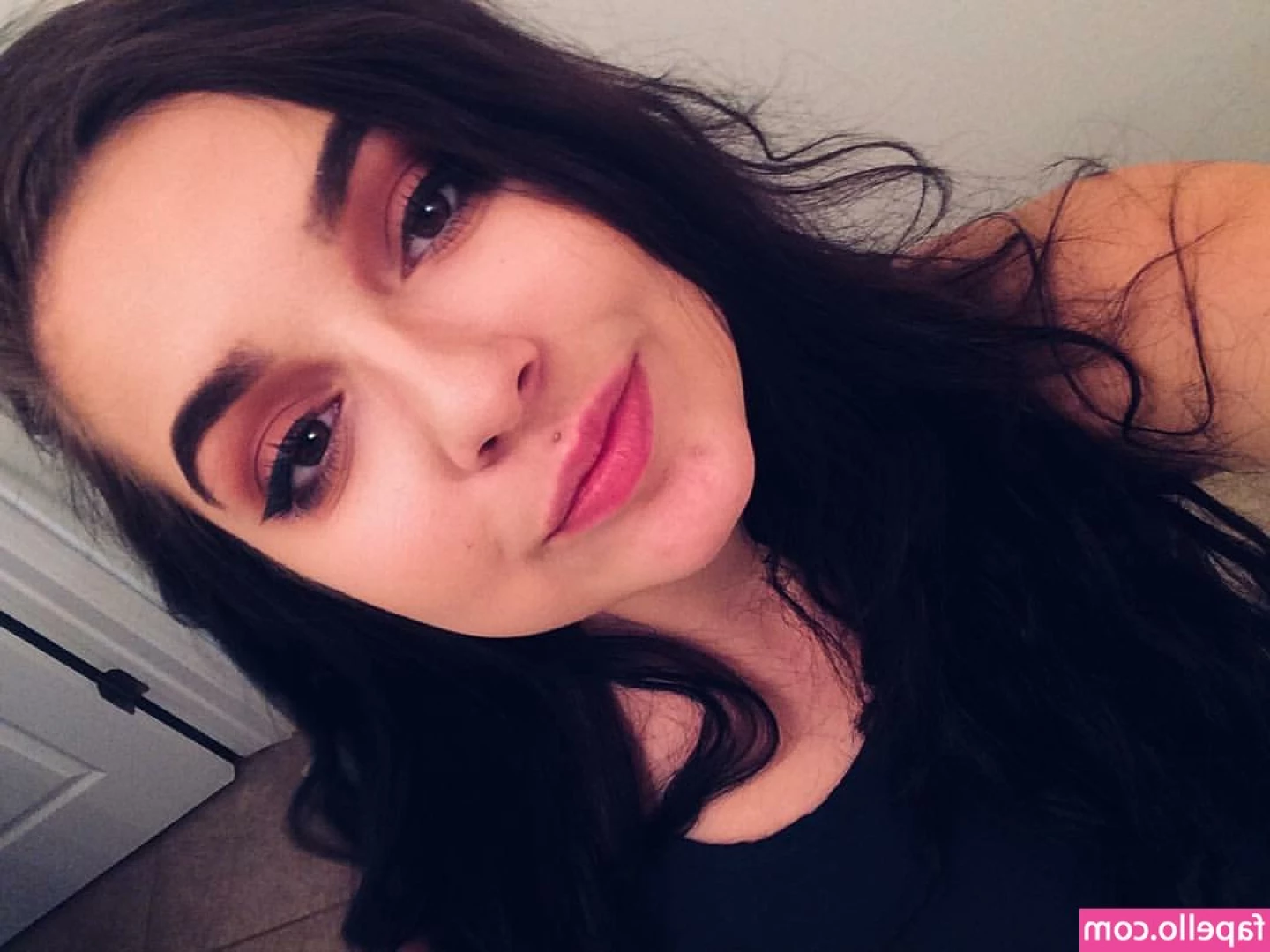 drearoseee - Έβαλα την στολή της υπηρέτριας και