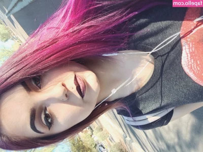 drearoseee - How do you like pussy