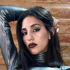 emily_queenn