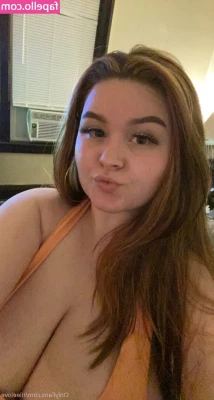 Rileelovee - SEXTAPE - 10+ minutes - DEEP throat turns into hardcore sex