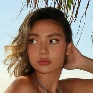 lovelygirlliza