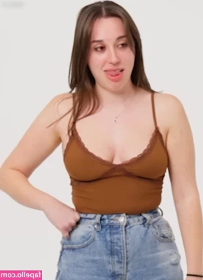 Abby Boom [ abby-boom ] - Something just so sexy about peach on your body  I love it