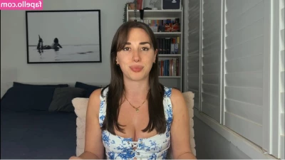 Abby Boom [ abby-boom ] - Hopelessly addicted 😂  5 mins of verbal humiliation with my sweaty