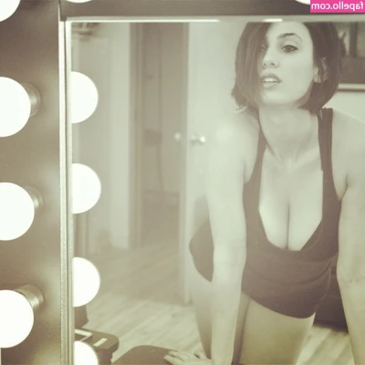 Alysha Grace Marko [ alysha-grace-marko ] - bite them i dare you >:)