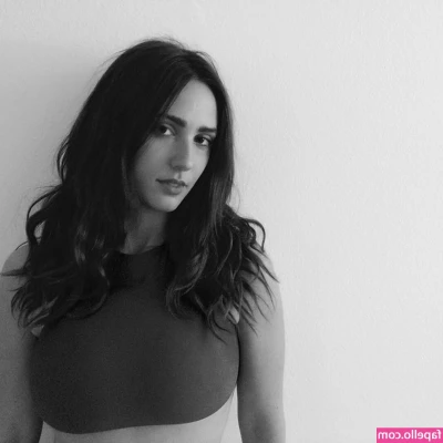 Alysha Grace Marko [ alysha-grace-marko ] - Y si me quitas la ropa