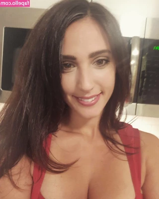 Alysha Grace Marko [ alysha-grace-marko ] - School dress code was not the moves