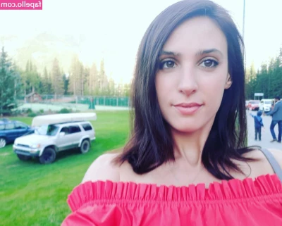 Alysha Grace Marko [ alysha-grace-marko ] - Video  flashing my big tits in my burberry dress right infront of the