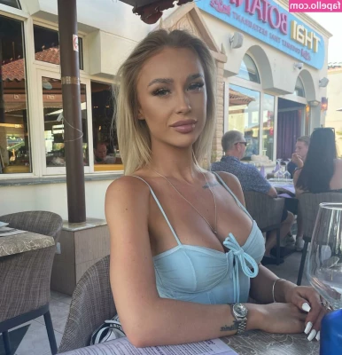 bonniemariee - Would you go to the dungeon with me
