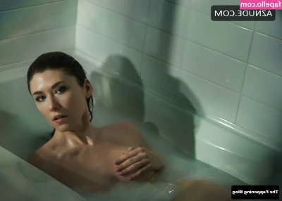 Jewel Staite [ jewel-staite ] - Feliz corrida 😋🤤🤤🤤🤤