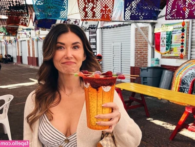 Jewel Staite [ jewel-staite ] - Making more content tonight  any requests