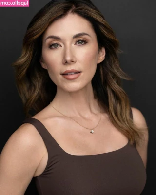 Jewel Staite [ jewel-staite ] - Le das toda la leche a esta zorrita  Háblame al privado y jugamos