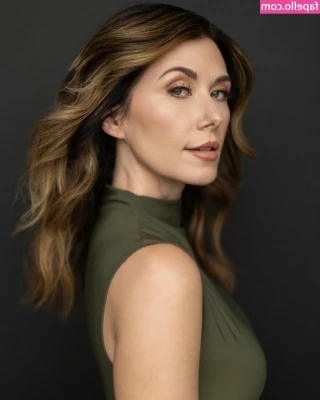 Jewel Staite [ jewel-staite ] - I've been obsessed with Taco Bell the last couple of days and I
