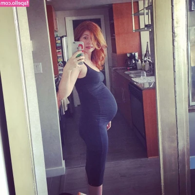 Jewel Staite [ jewel-staite ] - come here Daddy  let s get into some naughty trouble
