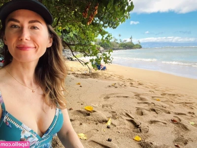 Jewel Staite [ jewel-staite ] - Join me?