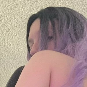 scarletravennite24