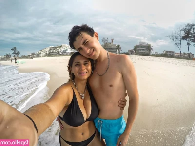 Meredithblake - Get an exclusive peek into my VIP world. Want to join the ride? DM me