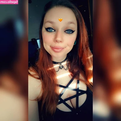 Gabby Swears [ gabby-swears ] - Join in this fun you too naught boy 🔥🔥