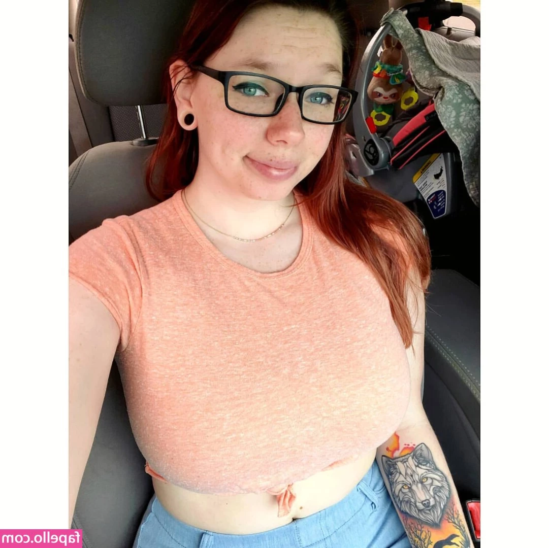 Gabby Swears [ gabby-swears ] - New pictures coming up to my VIP channel