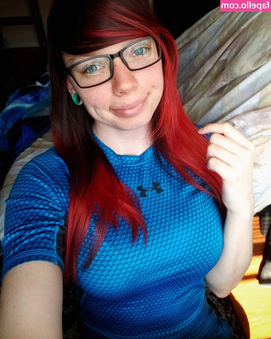 Gabby Swears [ gabby-swears ] - I hope seeing my brightens up your day🙈🥰